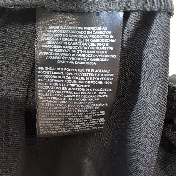 The North Face Plus Bridgeway Zip-Off Convertible Pants Women's 22W Solid Black - Picture 9 of 10